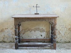 holy table (c) Peter Stephens