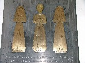 a 1500 civilian and two wives - not at the same time, probably