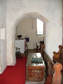 opening between aisle and nave