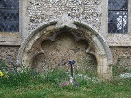 tomb recess