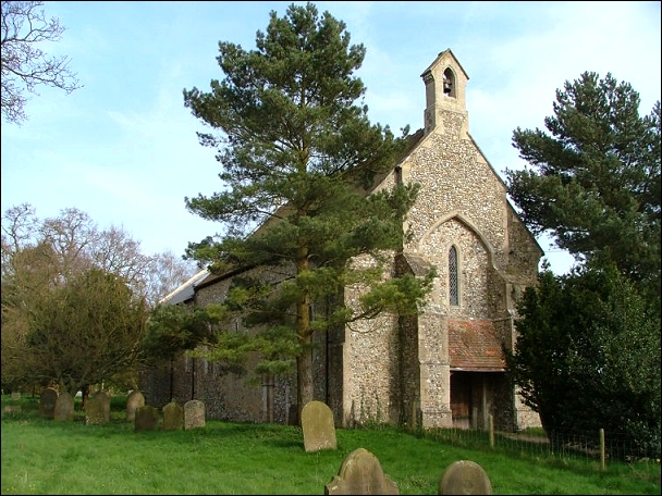 Horningtoft: pretty and rustic