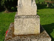 war memorial: WWII