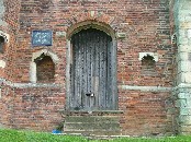 niches and door