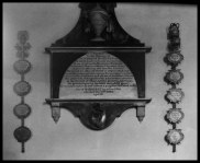 26.3.38: mayoral mace and sword rests flank the Baseley memorial (c) George Plunkett