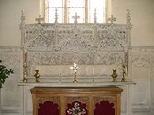 dominating reredos
