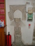 Pillar stoup