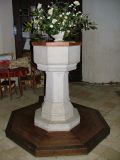 rare late 17th century font