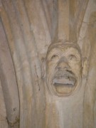 nave arcade image niche grotesque