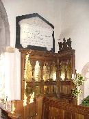 horrid family pew