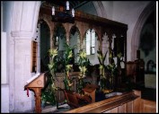 screen from the north aisle (c) Peter Stephens