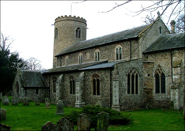 Yaxham: the church in winter